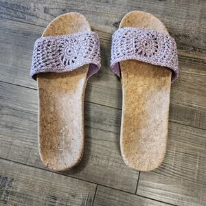 The Sak Lavendar light purple crocheted sandals cork soles b43